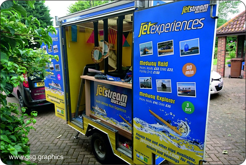 Van Graphic - Jet Stream trailer printed with panels of ACM